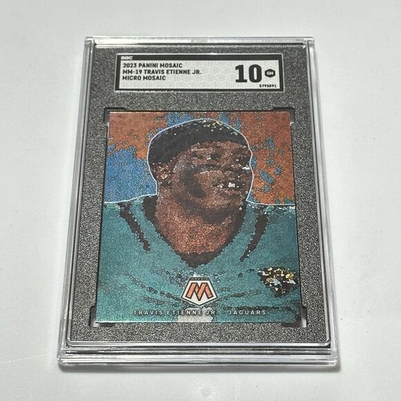 2023 Panini Mosaic Micro Mosaic Travis Etienne #MM-19 NFL - SCG 10 - Jaguars - Picture 2 of 5
